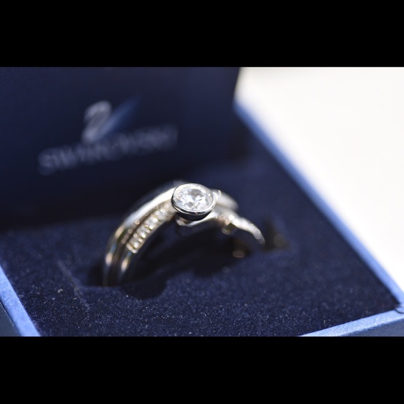 Swarovski Radiance Ring Size 7 - Picture 2 of 4